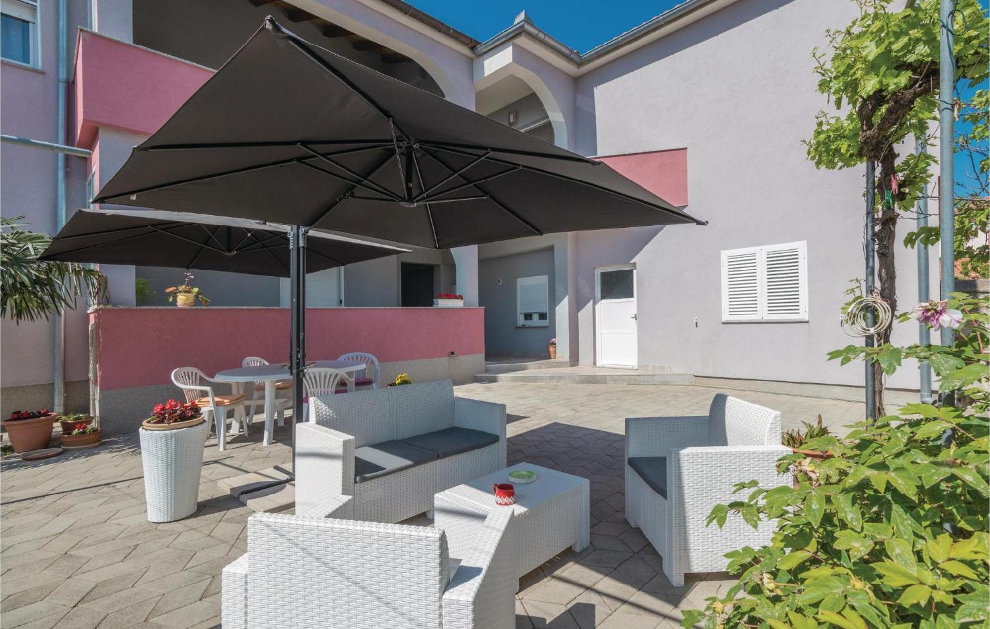 Nice Apartment In Zadar With Kitchen Exterior foto